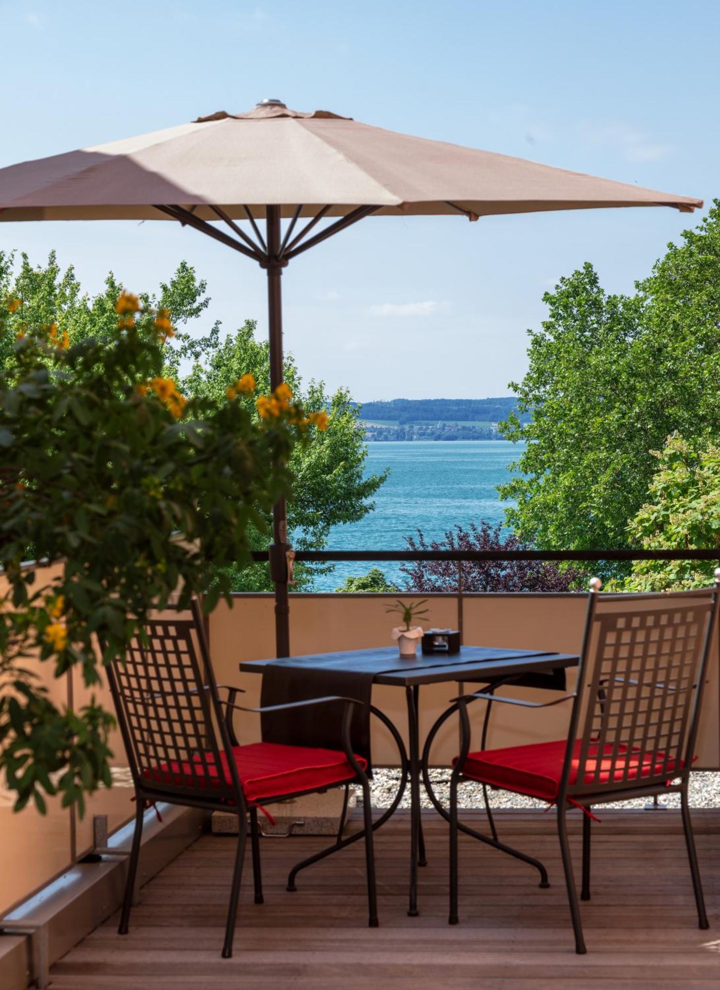 Romantik Hotel Residenz Am See Meersburg Exterior foto